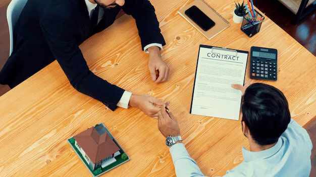 Moving Forward with Confidence with the Support of a Mediator Hayle
