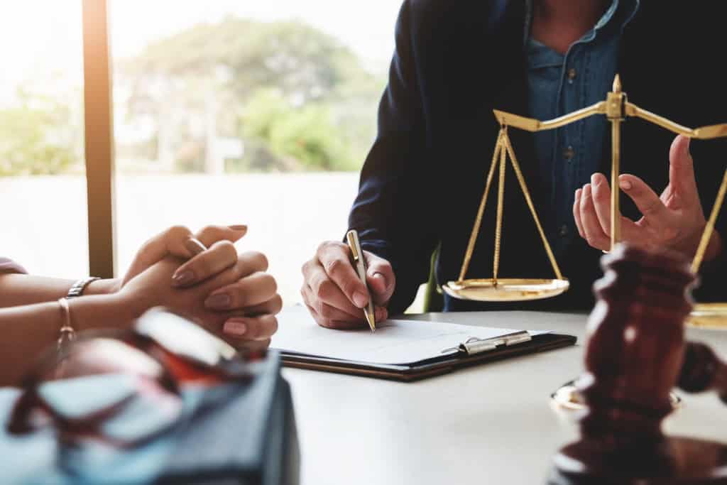 Court Applications vs. Mediation: A Less Stressful Path with EH Mediation Hayle